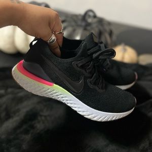 Nike Epic React Flyknit 2 Black Sapphire “Pixel”